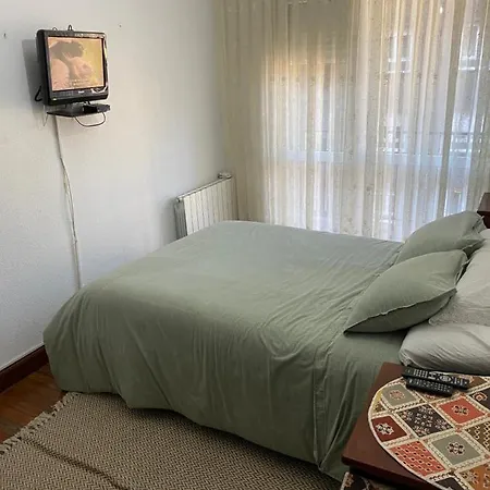 Проживание в семье Con Balcon Y Wifi *